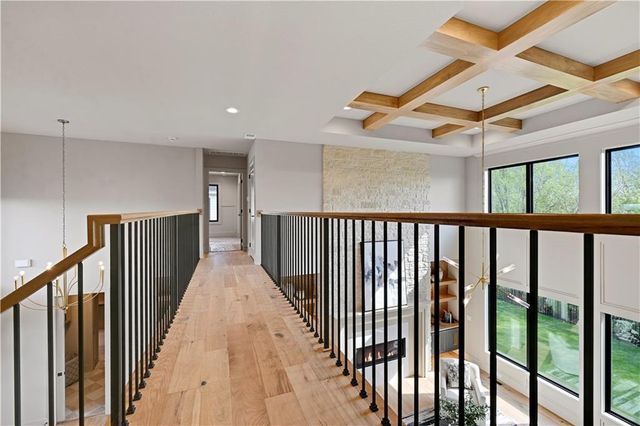 16071 S Twilight Lane, Olathe, KS 66062