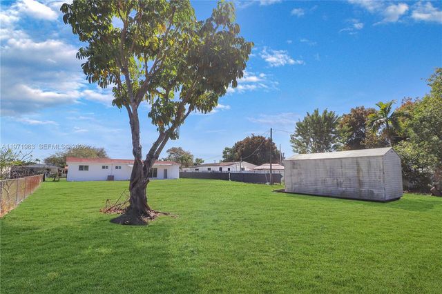 3800 SW 104th Ave, Miami, FL 33165