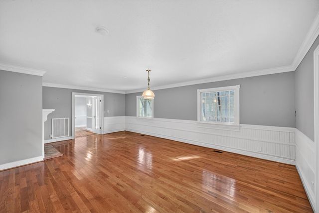 17 Inverness Street E, Aiken, SC 29803