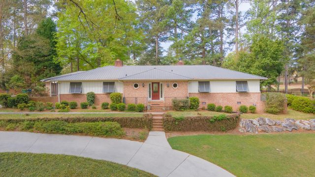 17 Inverness Street E, Aiken, SC 29803