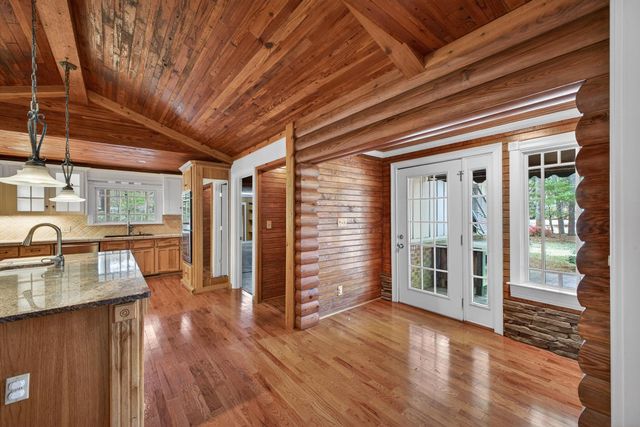 17 Inverness Street E, Aiken, SC 29803