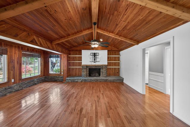 17 Inverness Street E, Aiken, SC 29803