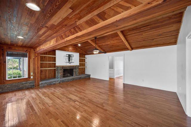 17 Inverness Street E, Aiken, SC 29803