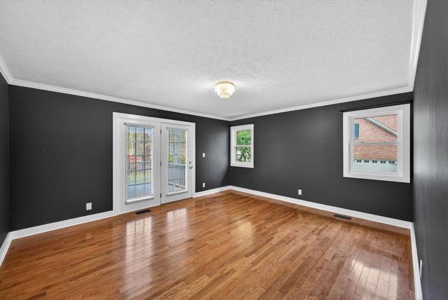 17 Inverness Street E, Aiken, SC 29803