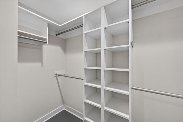 17 Inverness Street E, Aiken, SC 29803