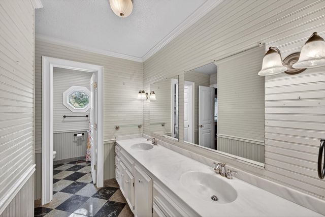 17 Inverness Street E, Aiken, SC 29803