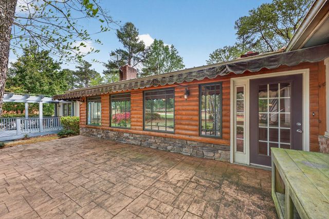 17 Inverness Street E, Aiken, SC 29803