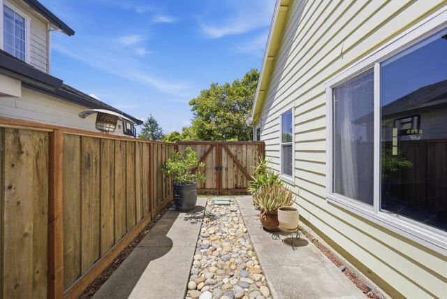 1774 Declaration Street, Salinas, CA 93906
