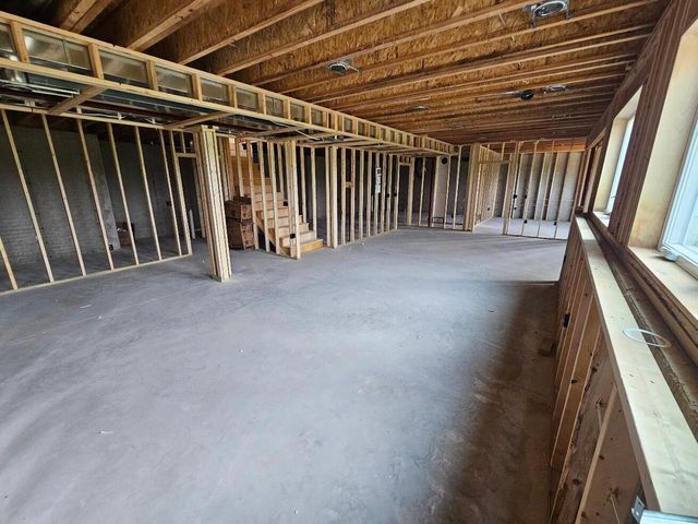 1607 Sauk TRAIL, Waukesha, WI 53189