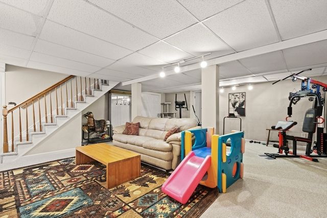 76 Mary Ann Way, North Attleboro, MA 02760