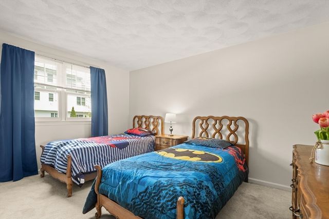 76 Mary Ann Way, North Attleboro, MA 02760
