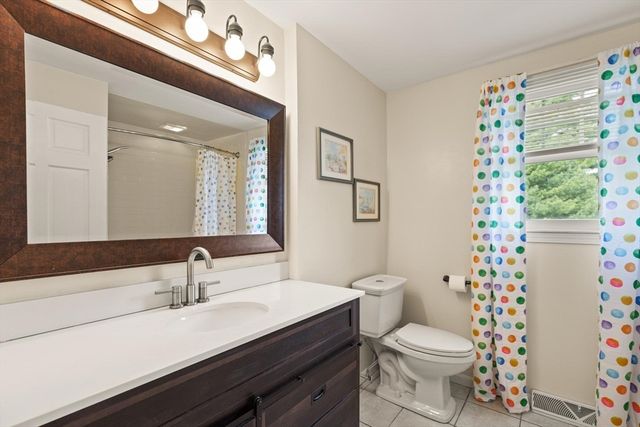 76 Mary Ann Way, North Attleboro, MA 02760