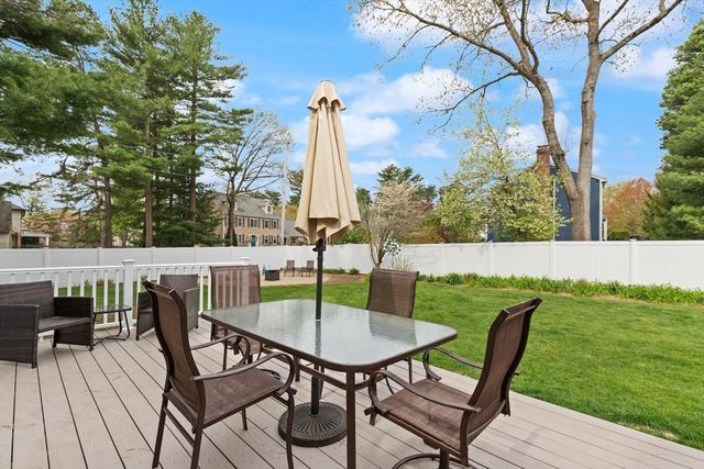 76 Mary Ann Way, North Attleboro, MA 02760