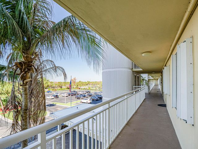 3200 N Highway A1a 307, Hutchinson Island, FL 34949