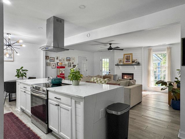 134 Larson Drive, Summerville, SC 29485