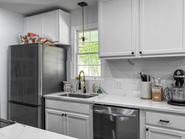 134 Larson Drive, Summerville, SC 29485