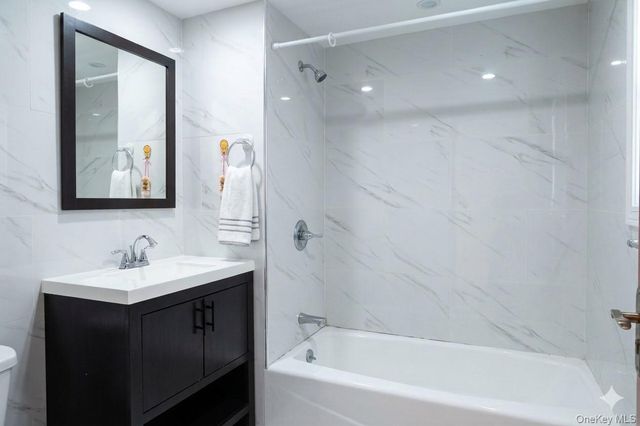 132-15 41st Avenue 4C, Flushing, NY 11355