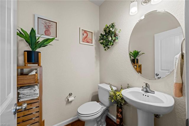 2820 Camarillo LN, Virginia Beach, VA 23456