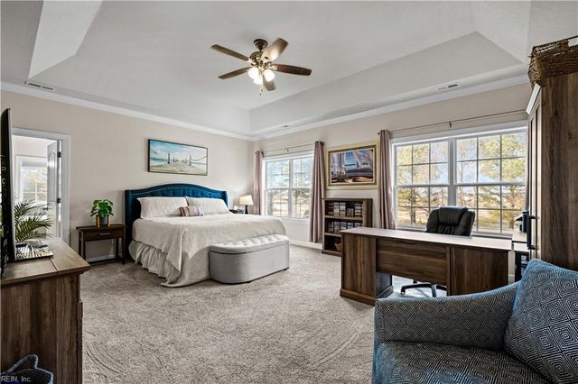 2820 Camarillo LN, Virginia Beach, VA 23456