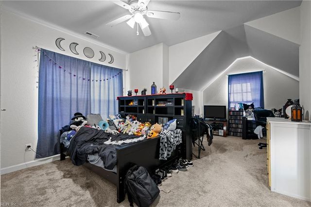 2820 Camarillo LN, Virginia Beach, VA 23456