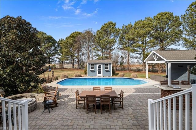 2820 Camarillo LN, Virginia Beach, VA 23456