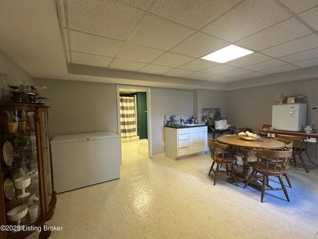 526 Michigan Ave, Elizabethtown, KY 42701