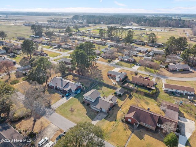 4130 Terrace Drive, Ayden, NC 28513