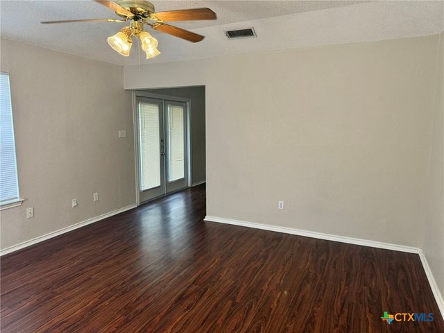 2301 Flintstone Circle, Killeen, TX 76543