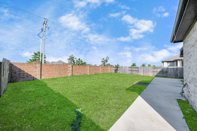 13021 Ocean Breeze Ln Lane, La Marque, TX 77568