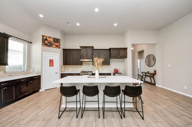 13021 Ocean Breeze Ln Lane, La Marque, TX 77568