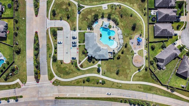 13021 Ocean Breeze Ln Lane, La Marque, TX 77568