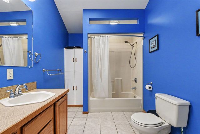 224 Pleasant Avenue, Caledonia, MI 49316