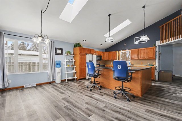 224 Pleasant Avenue, Caledonia, MI 49316