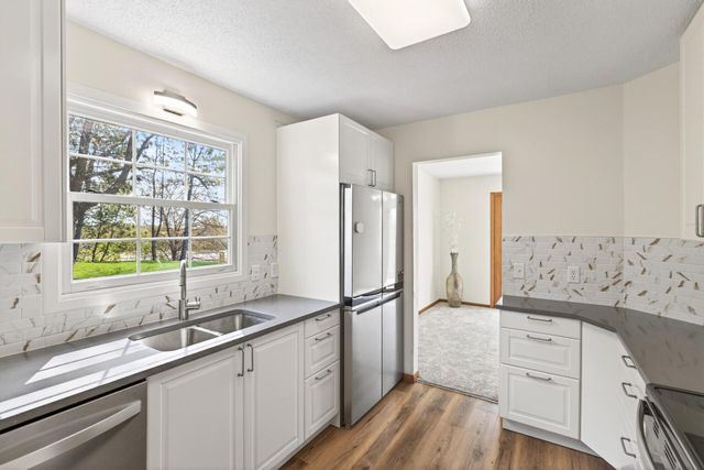 8143 Curtis Lane, Eden Prairie, MN 55347