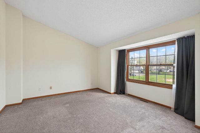 8143 Curtis Lane, Eden Prairie, MN 55347