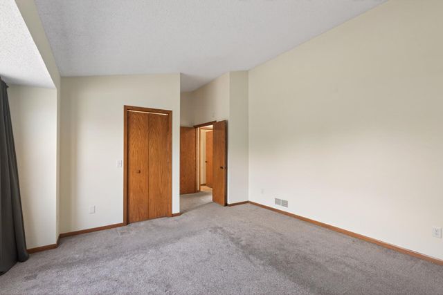 8143 Curtis Lane, Eden Prairie, MN 55347