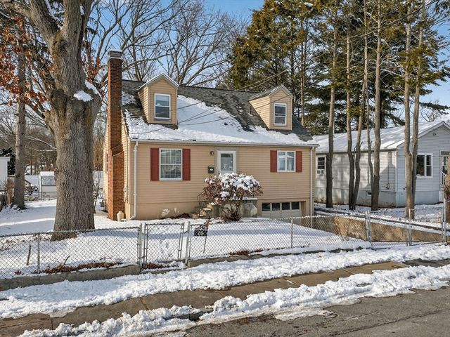 19 Melba Way, Boston, MA 02136