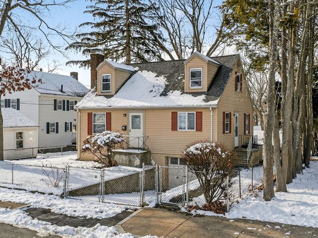 19 Melba Way, Boston, MA 02136