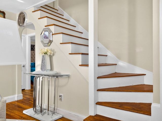 19 Melba Way, Boston, MA 02136