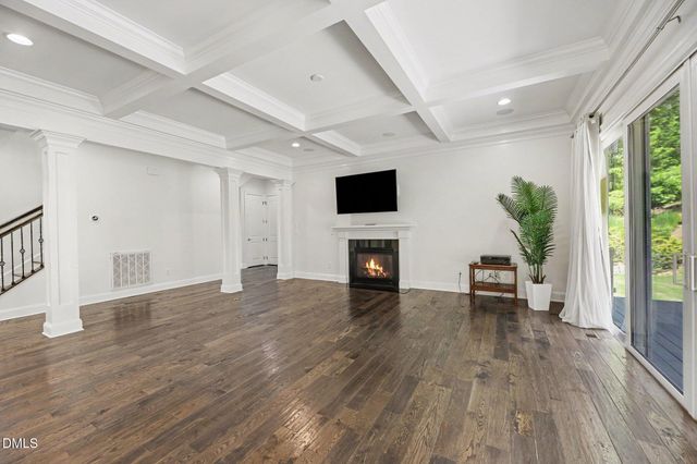 137 Lystra Grant Court, Chapel Hill, NC 27517
