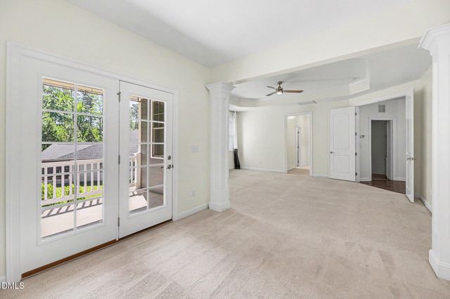 137 Lystra Grant Court, Chapel Hill, NC 27517