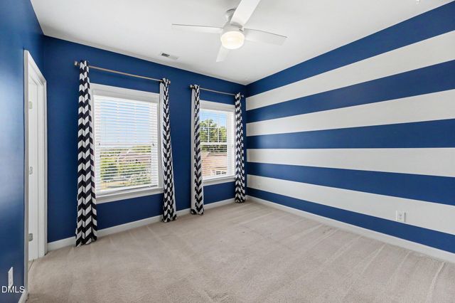 137 Lystra Grant Court, Chapel Hill, NC 27517