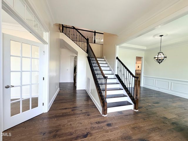 137 Lystra Grant Court, Chapel Hill, NC 27517
