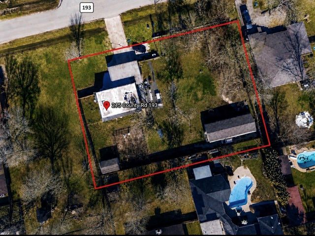 215 County Road 193, Alvin, TX 77511
