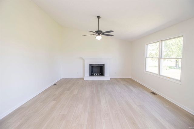4707 S 980 E Road, Windfall, IN 46076