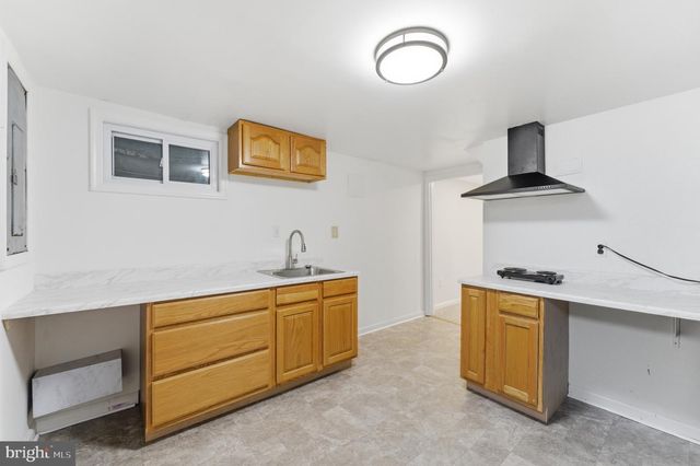 6922 EMERSON ST, Hyattsville, MD 20784