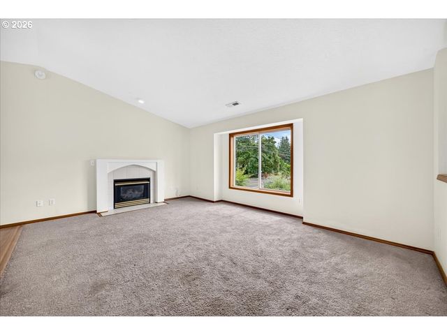 3857 Se 136TH Ave, Portland, OR 97236