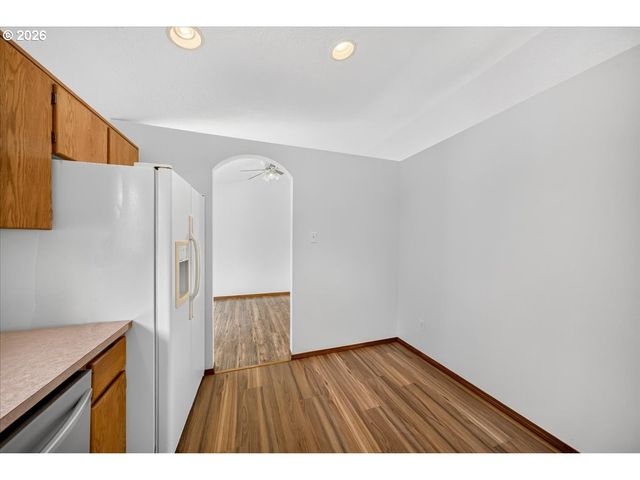 3857 Se 136TH Ave, Portland, OR 97236