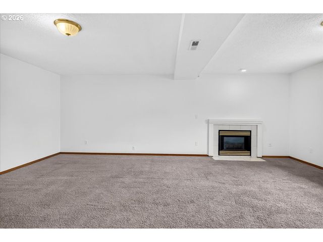 3857 Se 136TH Ave, Portland, OR 97236