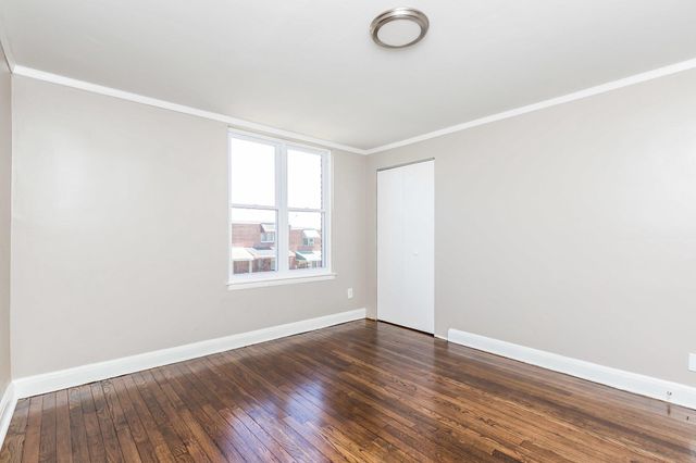 3233 KENTUCKY AVE, Baltimore, MD 21213